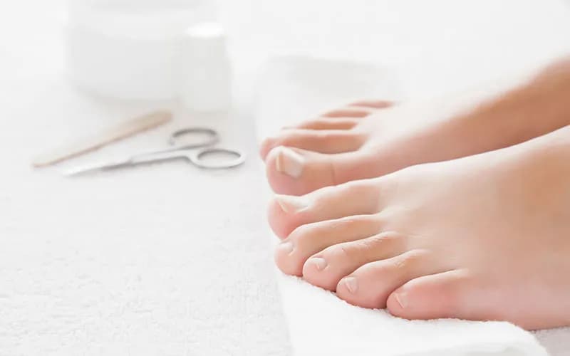Jak obcinać paznokcie u stóp, aby uniknąć bólu i problemów zdrowotnych